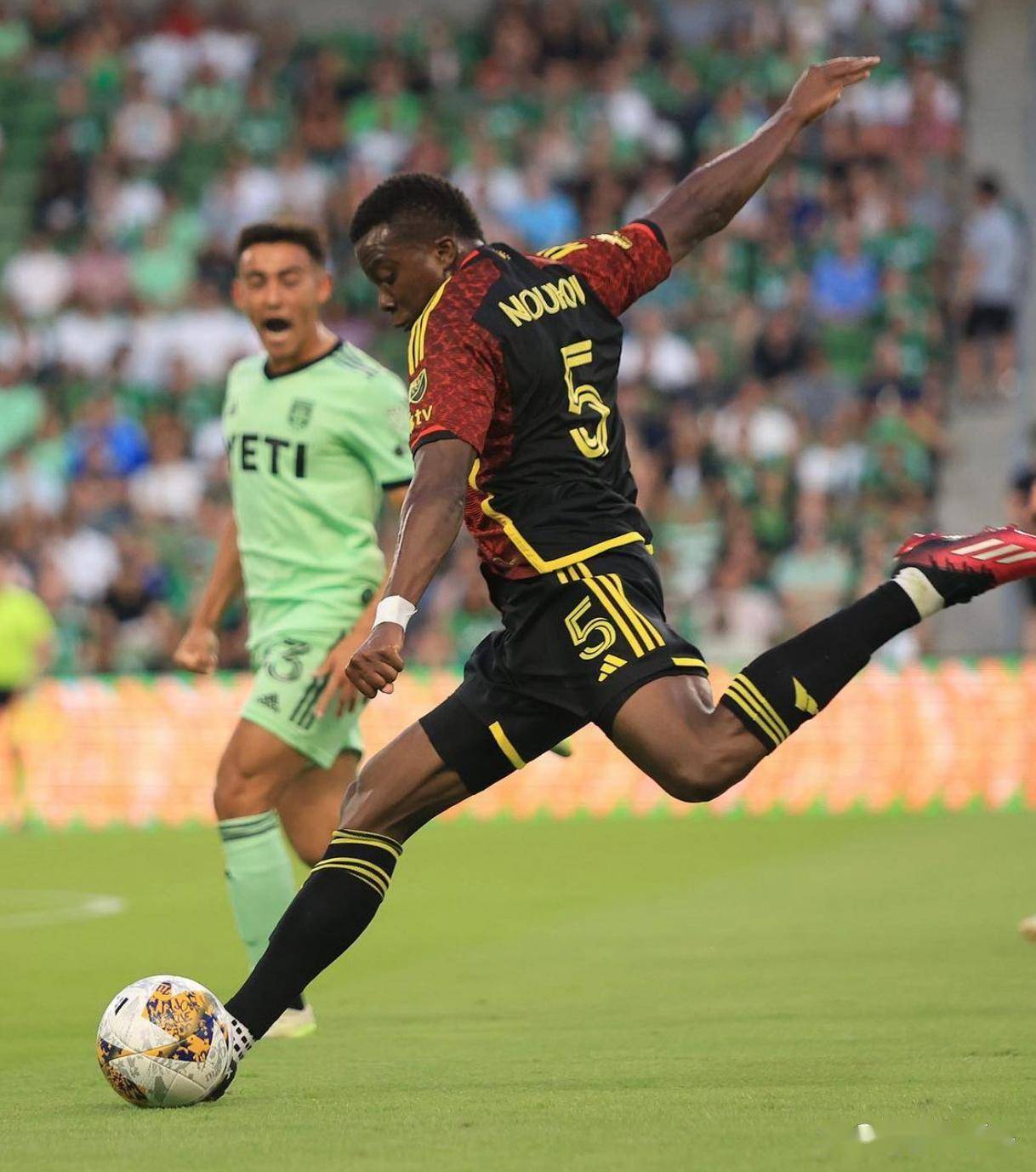 开元-德甲劲旅逆转战胜法甲球队,成功挺进淘汰赛的是谁